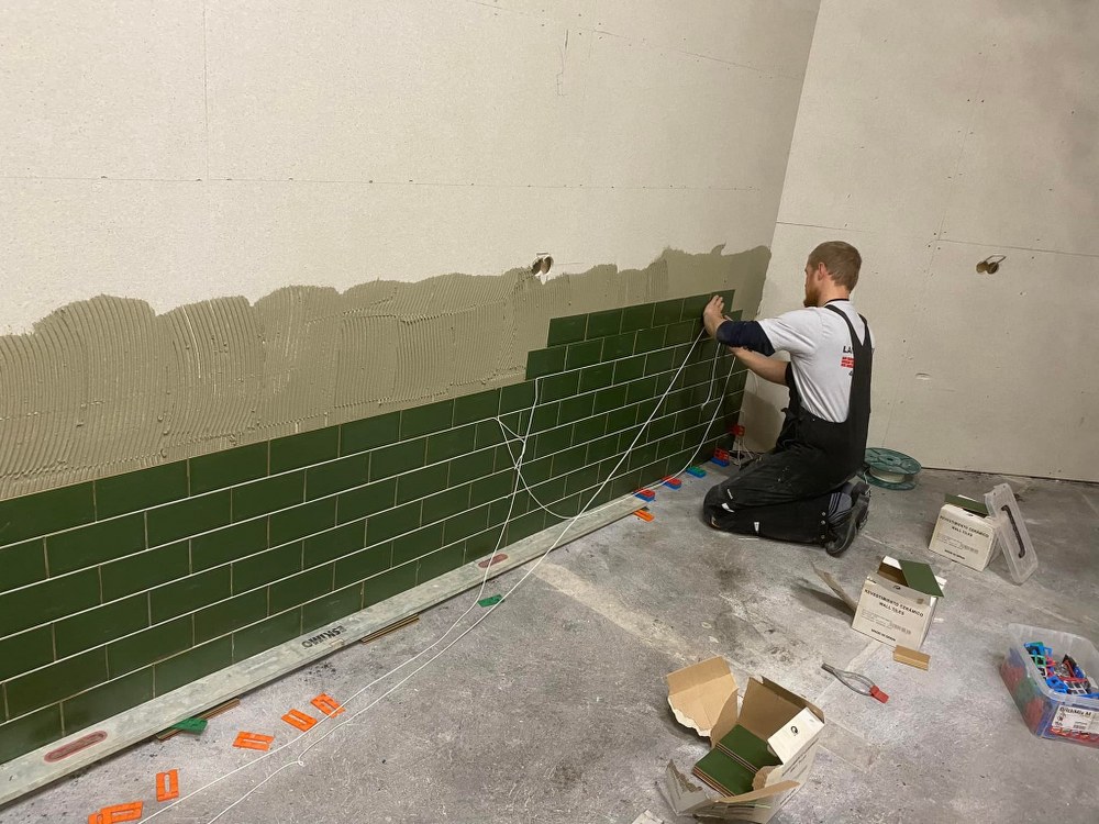 271653503 1616985195320003 8639053027789749043 N 1000X750